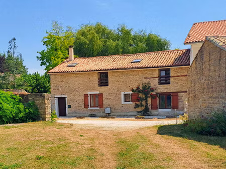 maison à vendre à paizay-naudouin-embourie (16240) - charente