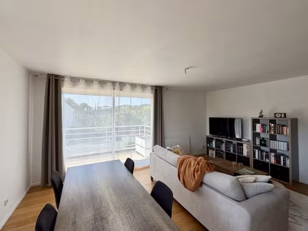 appartement 3 pièces avec balcon  garage & parking - paimpol
