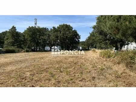 très beau terrain à bâtir de 510m2