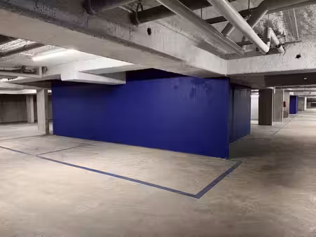parking à vendre- idéal investissement ou usage personnel