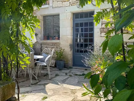 ensemble immobilier de charme comprenant 2 habitations