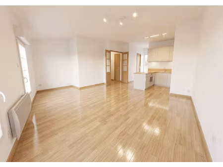 ensemble immobilier atypique - 162m2