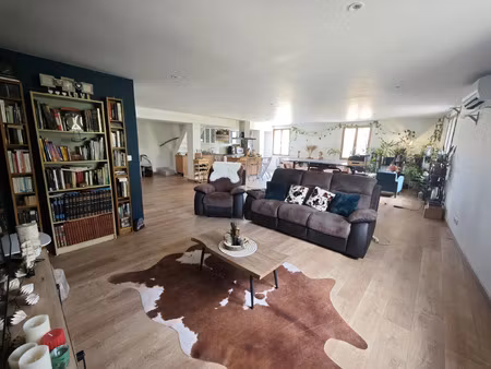 vente appartement 5 pièces 160 m² gignac (34150)