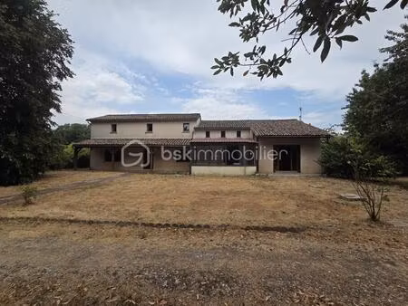 maison de 140 m² à brux
