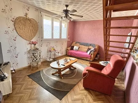 maison à raismes (59590)