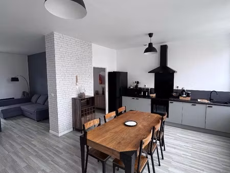 appartement 3 pièces - 82 m²
