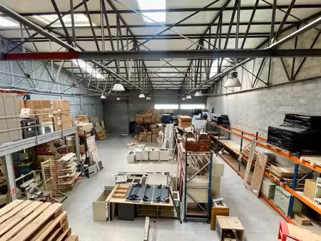 location entrepôt 470m²