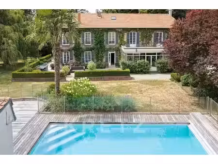 maison férolles-attilly - 5 chambres - 333m²
