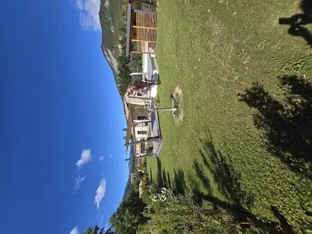 villa 4 pièces de plain pied 110m²  piscine  terrain 21 68m²