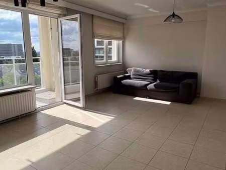 evere – app. 2ch. 88 m² - vue panoramique