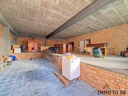 entrepôt de 150 m² à ganshoren – opportunité rare