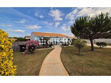 maison 4 pièces - 99 m²