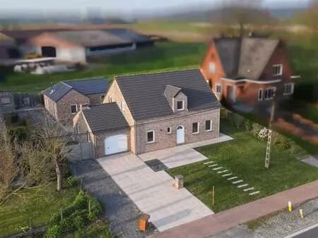 belle villa avec annexe