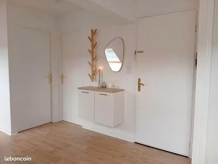 t2 45 m2 meublé et entièrement équipé