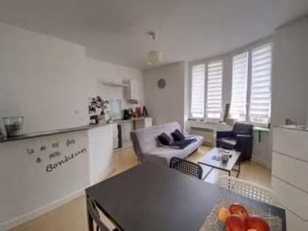 location appartement 2 pièces à saint-brieuc (22000) : à louer 2 pièces / 43m² saint-brieu