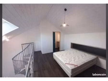 location maison loft meublé