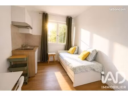 studio 1 pièce 11 m²
