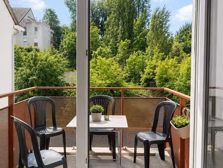 f3 balcon sur verdure + parking + box double - aucuns frais de dossier