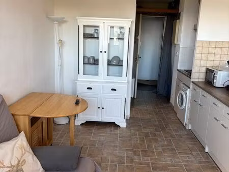 studio font romeu avec balcon