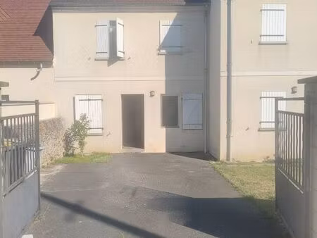 maison t3 a rieux