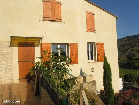 à louer – maison de village indépendante de 110 m² avec jardin  terrasse et garage