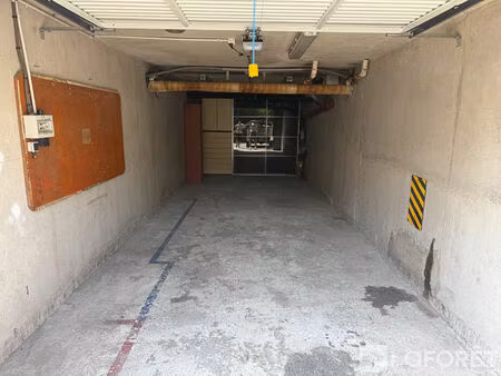 frejus proche saint raphael location grand garage