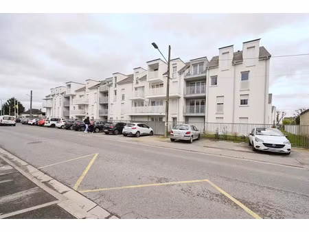 location appartement 3 pièces 61 m² à melun (77000)  1 030 €