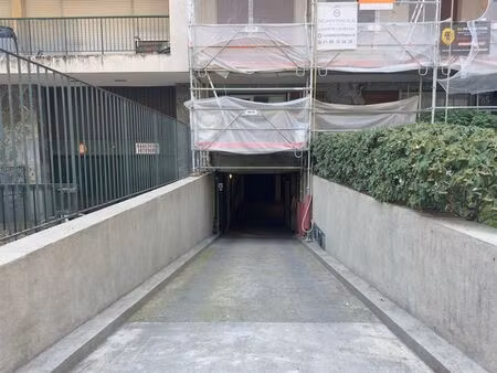 75016 assomption / ranelagh / mozart : emplacementde parking - 2ème sous-sol