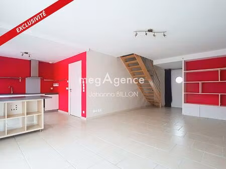 maison de ville datant de 2012  sans amiante !!