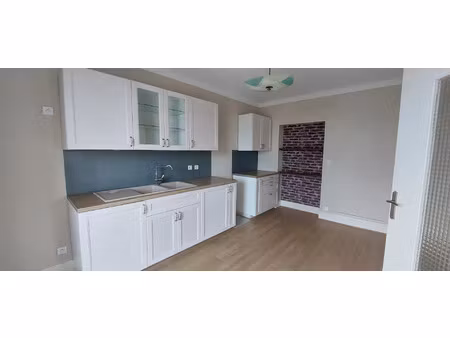 location appartement 3 pièces 73 m² à grézieu-la-varenne (69290)