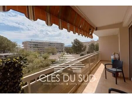 à louer t5 93 m² avec terrasse  parking  ascenseur – la garde proche université