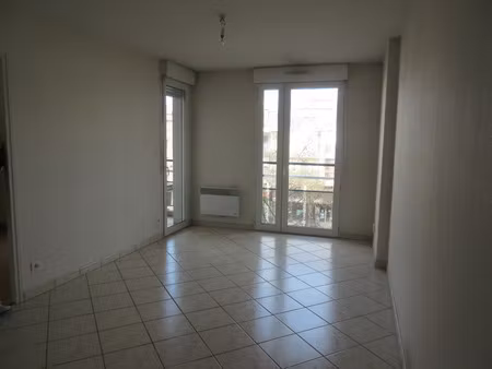 location t1bis rodez bourran sans frais d'agence