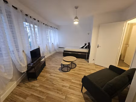 studio meublé - 10min rer