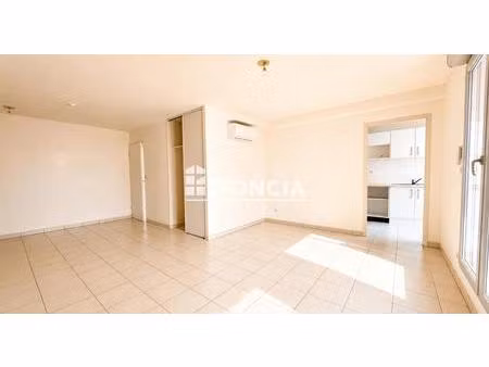 appartement 3 pieces climatise avec terrasse et parking sous sol