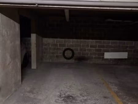 vente parking 9 m²