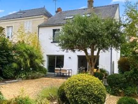 vente maison à angers la fayette eblé (49000) : à vendre / 201m² angers la fayette eblé