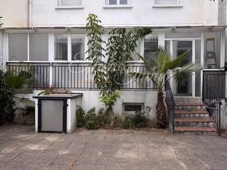 maison de ville avec garage  jardin et fort potentiel – quartier saint-martin à perpignan