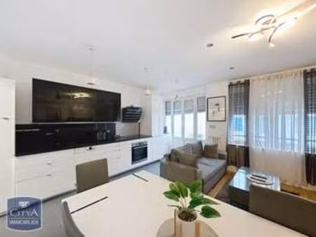 vente appartement 3 pièces à lorient centre ville (56100) : à vendre 3 pièces / 60m² lorie
