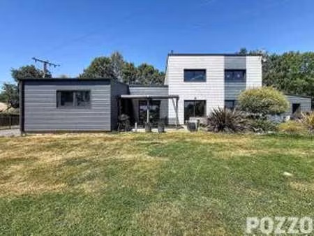 vente maison à champcervon (50320) : à vendre / 174m² champcervon
