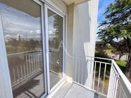 location appartement 2 pièces meublé à laval centre-ville préfecture (53000) : à louer 2 p