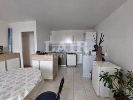 location appartement 2 pièces à pré-en-pail-saint-samson (53140) : à louer 2 pièces / 40m²