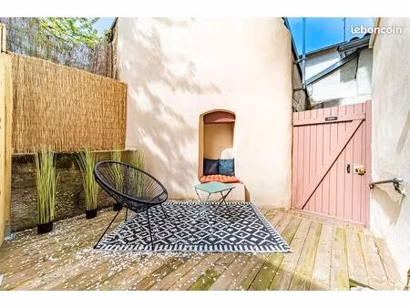 studio avec patio dans caluire centre