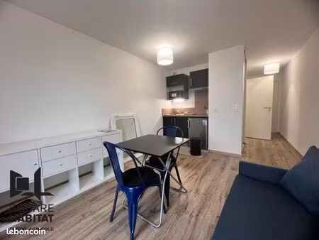 studio 1 pièce 22 m²