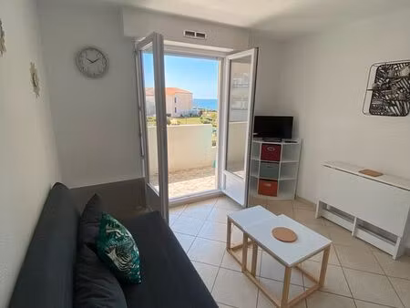 joli appartement meublé avec vue mer dans le quartier de la pironnière – location à l’anné