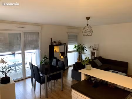 bel appartement t3 lumineux avec balcon  parking sécurisé (bâtiment bbc)
