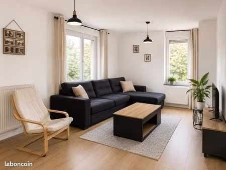 coup de cœur – superbe t3 de 90 m² avec séjour de 50 m² et parking sécurisé