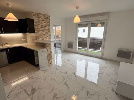 appartement 3 pièces avec balcon