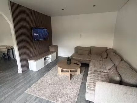 f4 de 80 m² avec balcon – schiltigheim espace européen