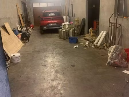 garage ou entrepôt