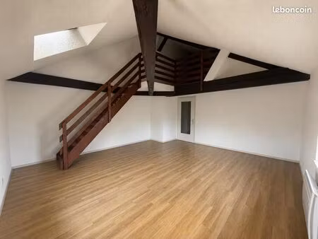appartement 2 pièces 63 m²